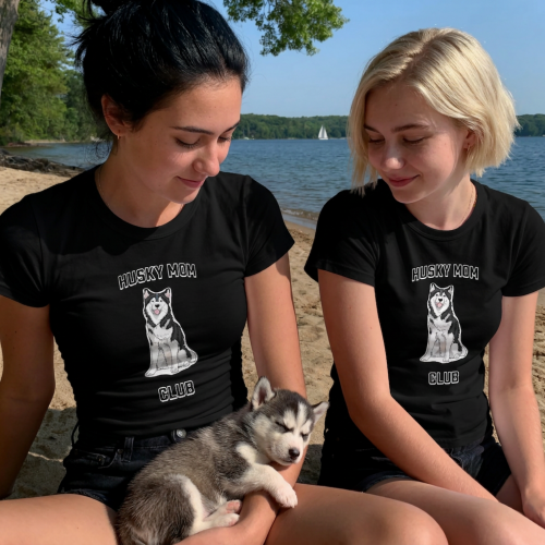 Husky Mom Club T-shirt
