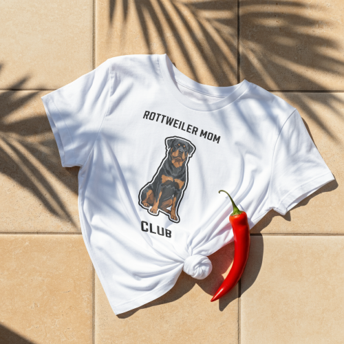 Rottweiler Mom Club T-shirt